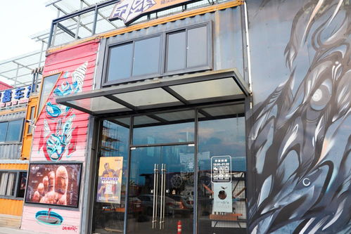 泉州青年的涂鴉與街頭藝術(shù) 滑板、涂鴉與站街唱歌的酷生活