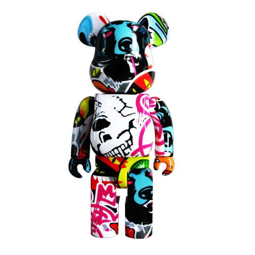 奢華與街頭藝術的碰撞 Chrome Hearts「奢華趣味系列」正式登陸泉州涂鴉文化